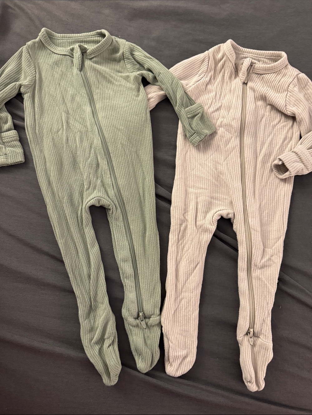 Kyte Baby Ribbed Zipper Footed One-Piece - Sage Green & Light Beige